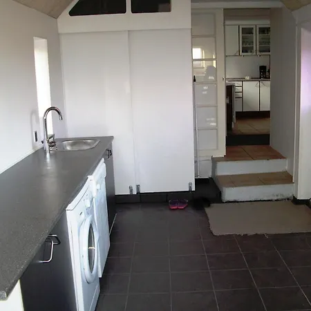 In With 3 Bedrooms And Wifi Holiday home