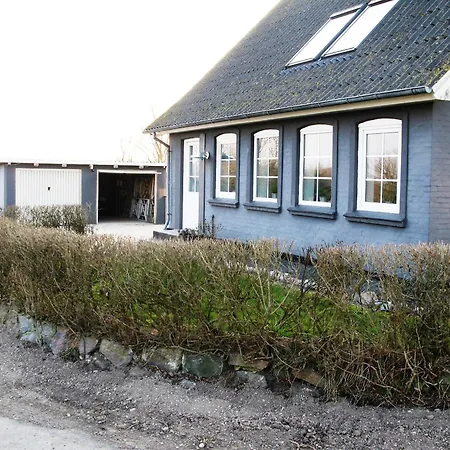 In With 3 Bedrooms And Wifi Rudkøbing